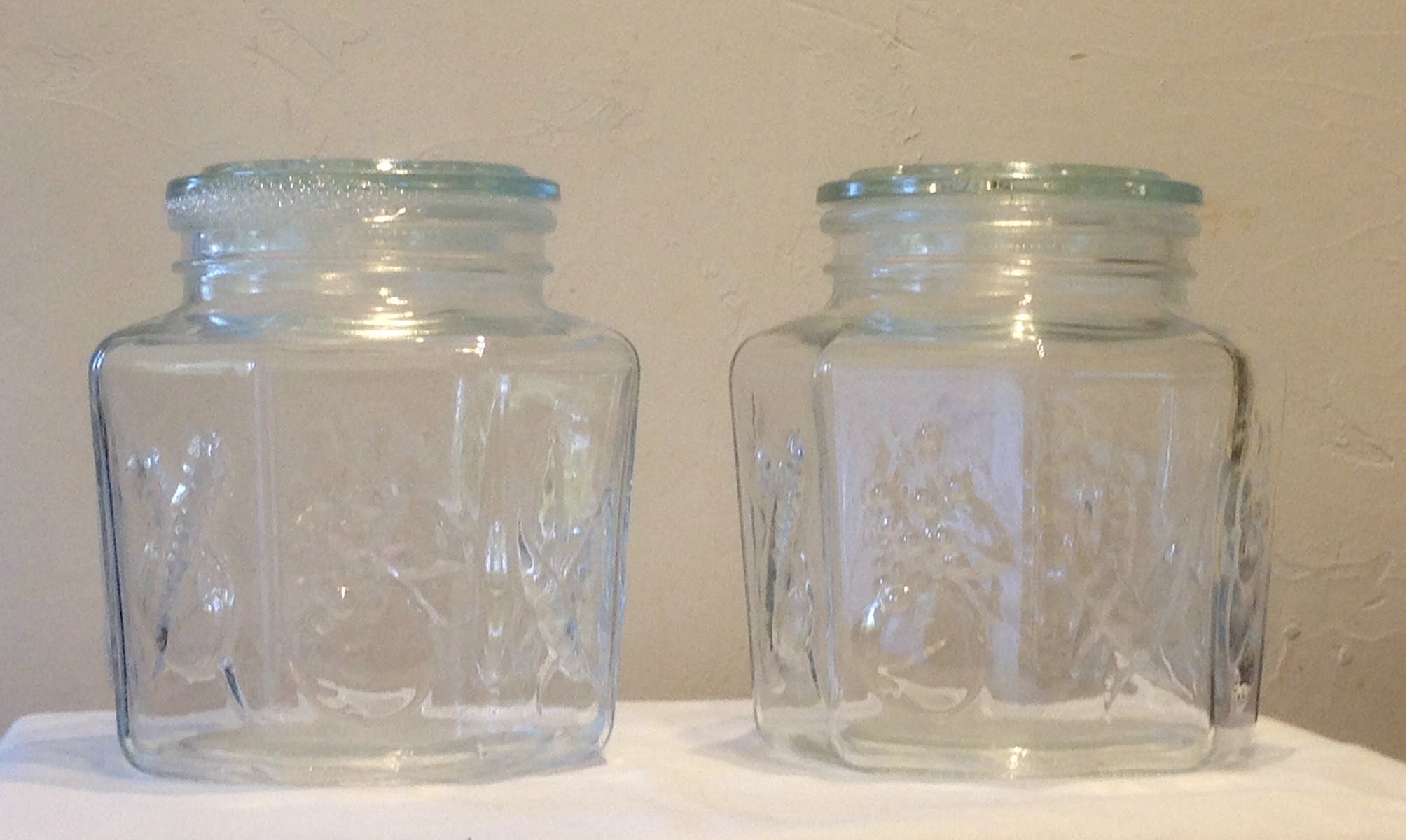 Series of jars fruit emphasis of the 1970s