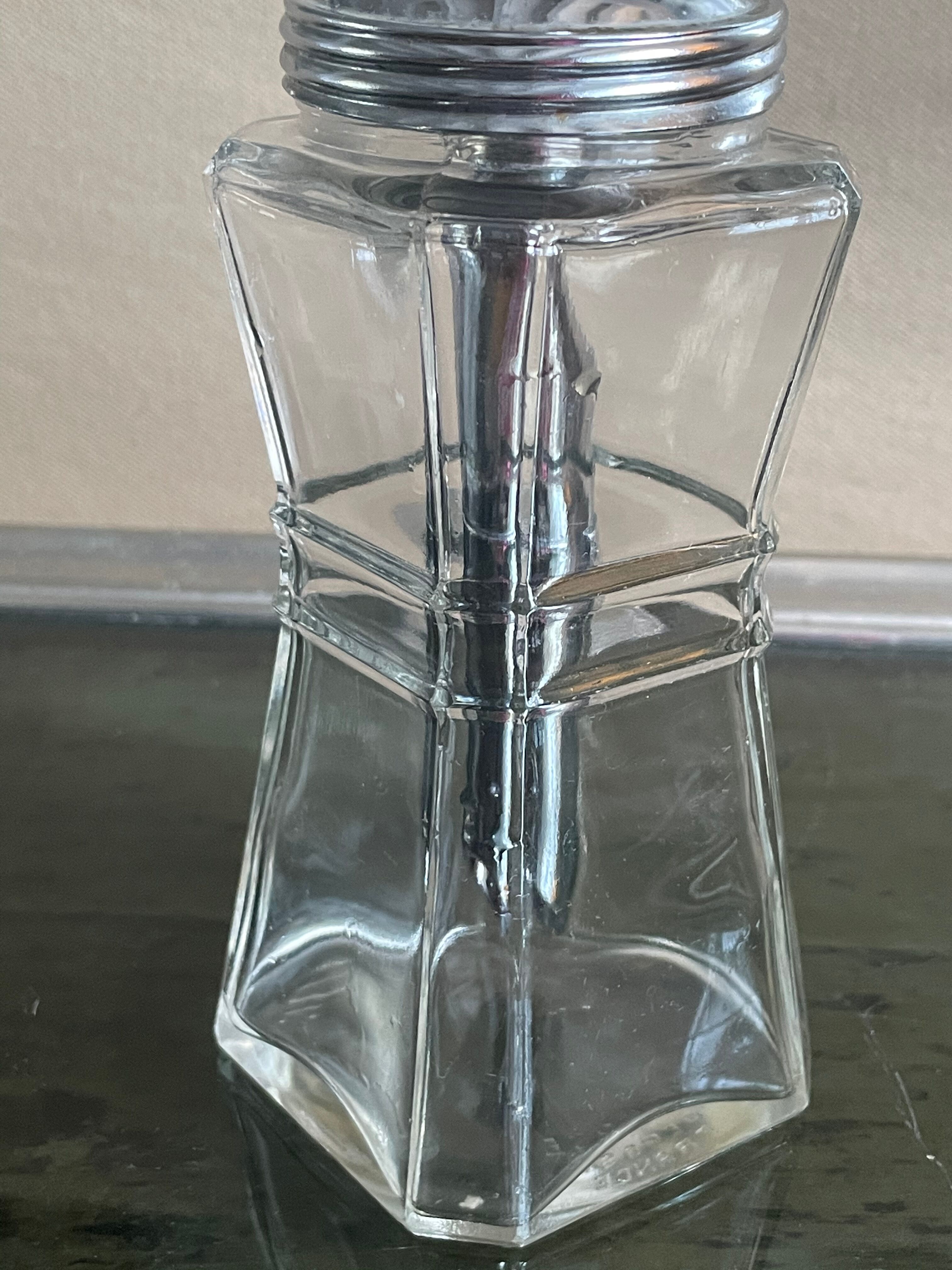 Ideal vintage glass and metal sugar maker