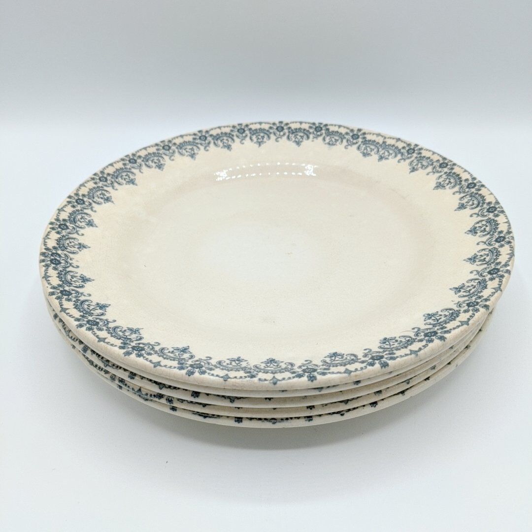 Flat plates in faience Land of Fer Choisy Le Roi, year 50, dark blue décor