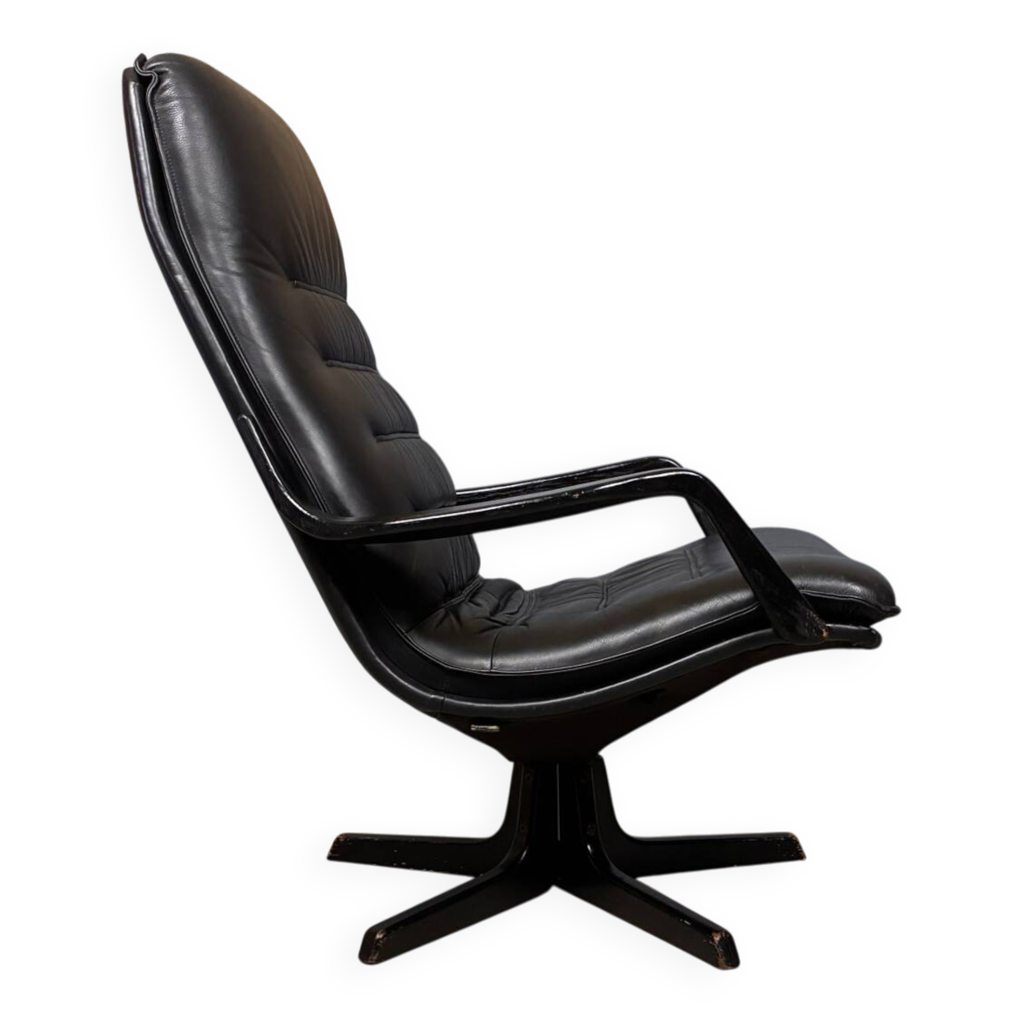 Danish Design Berg C90 Swivel armchair Leather