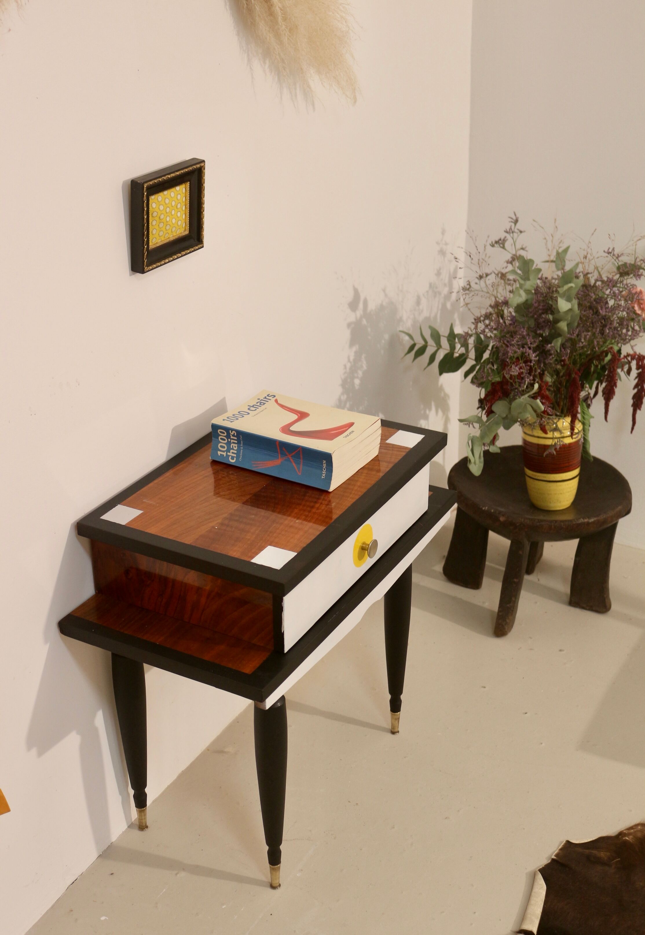 Side table vintage foot compass bis color