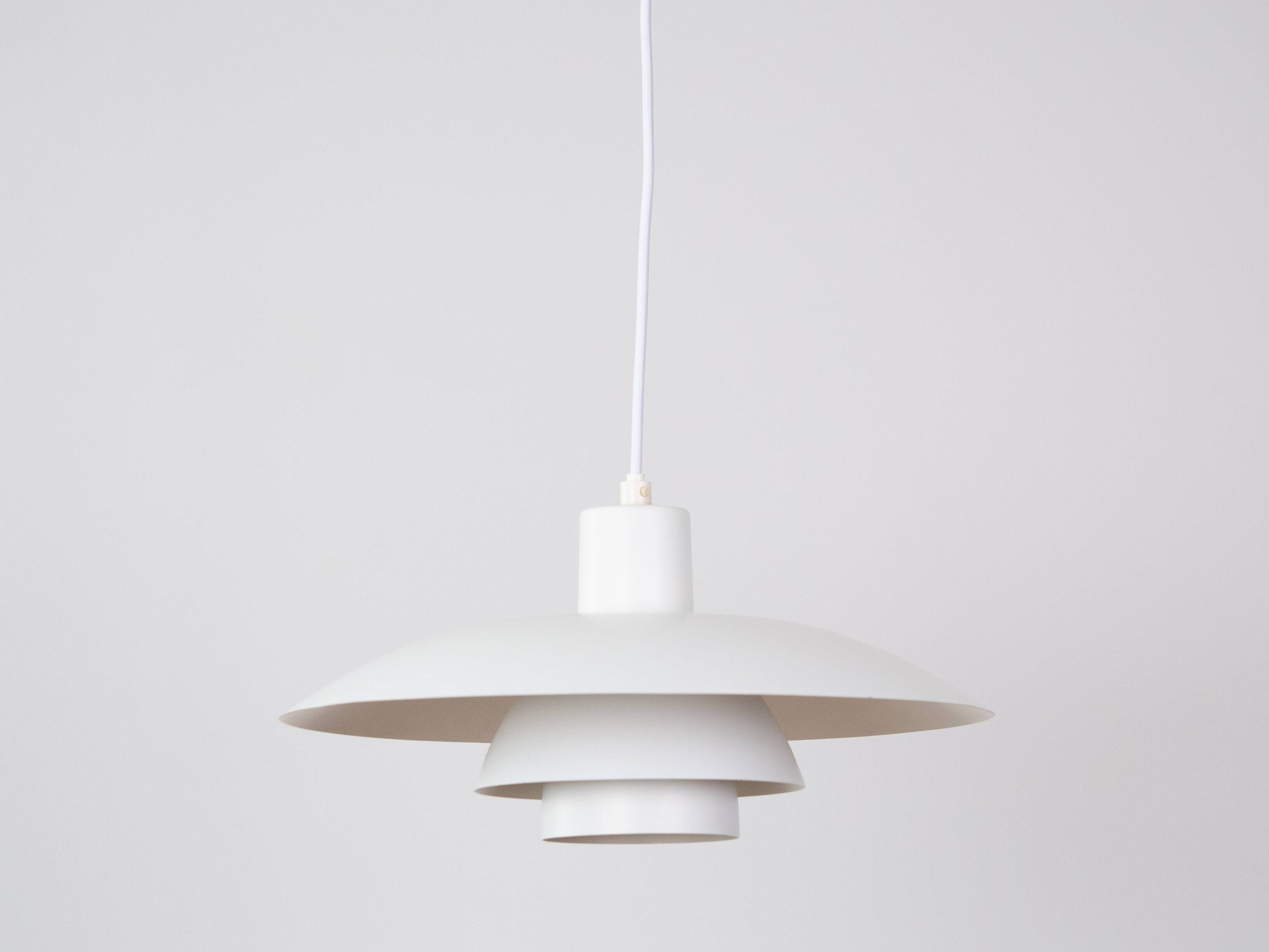 Pair of vintage PH 4/3 pendant lamps by Poul Henningsen, Louis Poulsen 1966