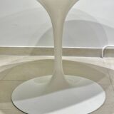 Knoll Saarinen Tulip Table 137cm in marble