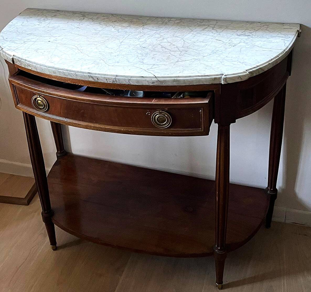 Console Louis XVI demi-moon