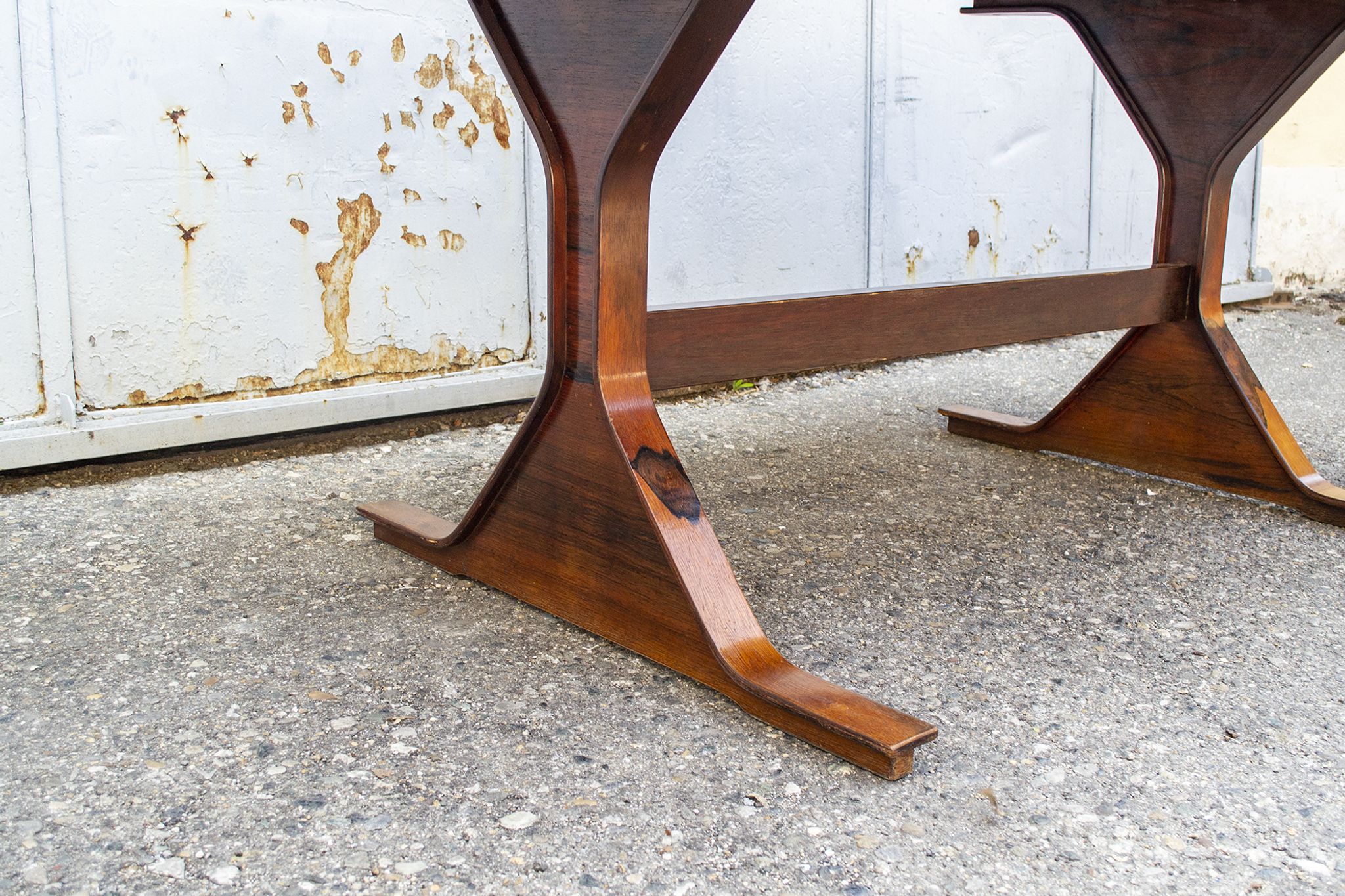 Rosewood table by Gianfranco Frattini for Bernini Italia Year 1957