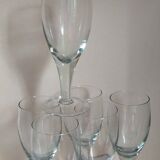 Six XXL blown glass stemmed glasses
