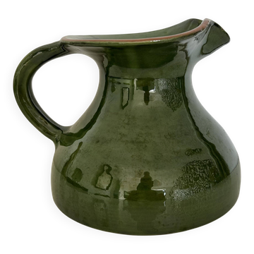 Large Provençal jug