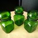 3 pots, flacons en verre vert, années 70