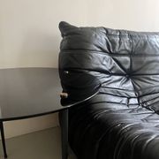 table basse vintage ronde en verre noir, 1950