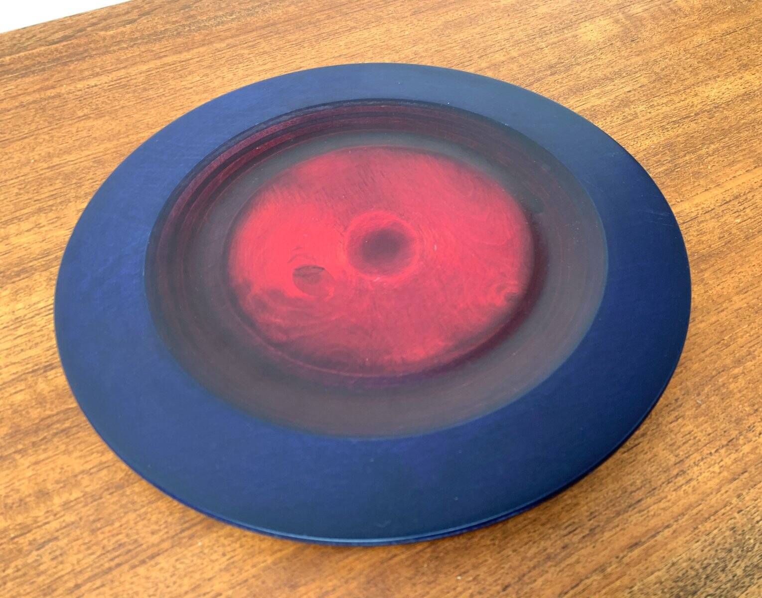 Assiette déco en bouleau finition vintage de Tailio Design, Finlande, années 1970