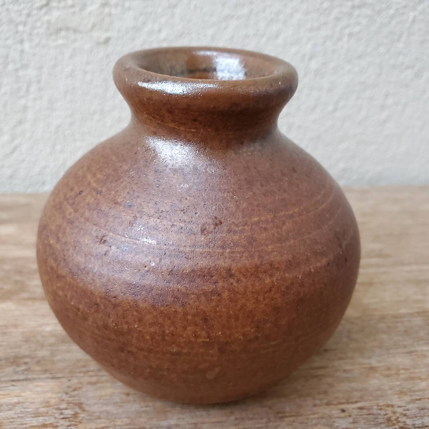 Sandstone ball vase signed Fontgombault