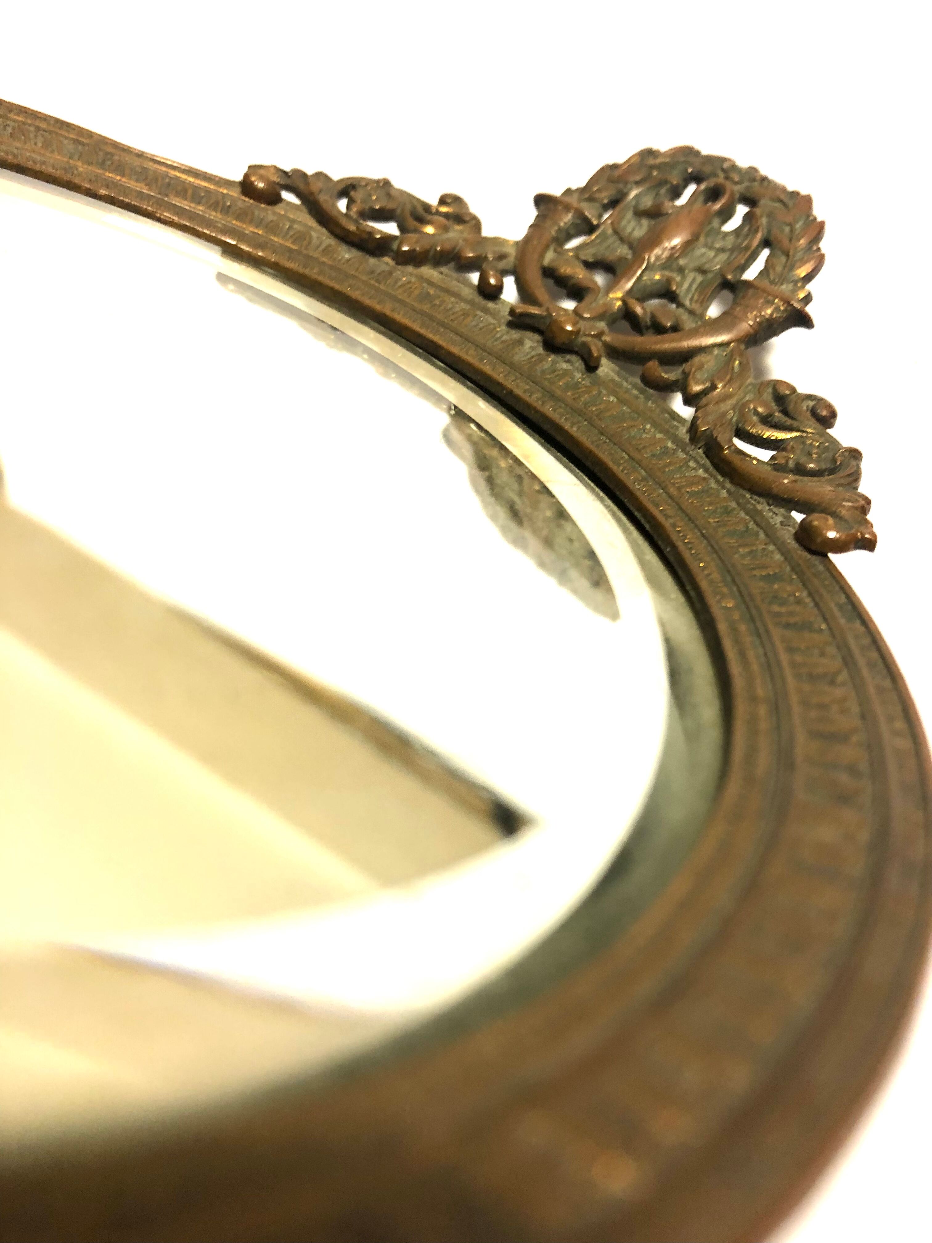 Courtesy hand mirror