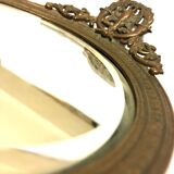 Courtesy hand mirror