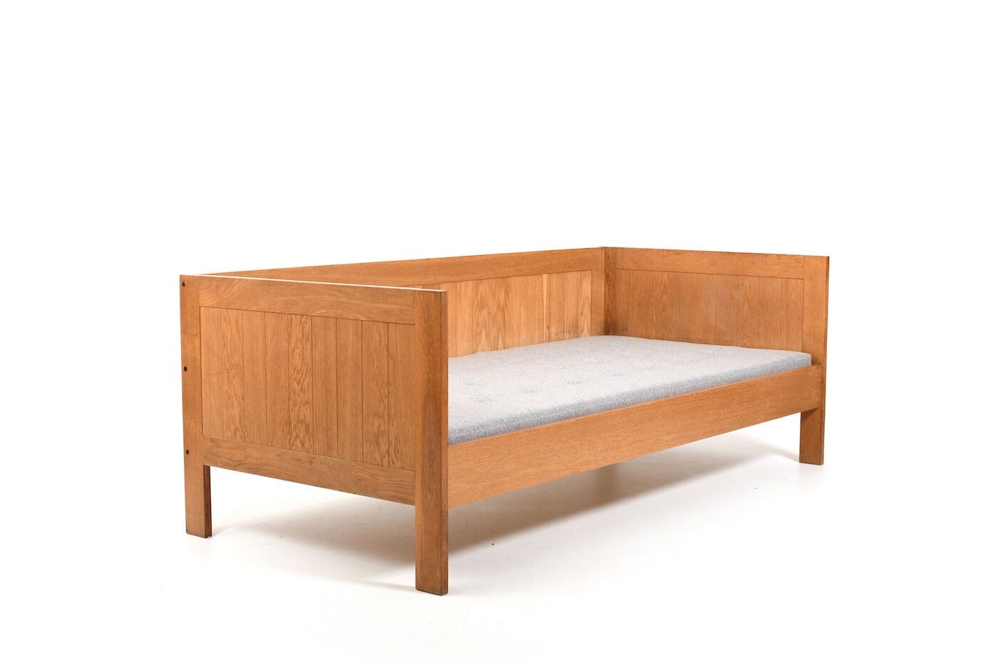 Fine Danish Box Sofa / Daybed in Oak 1960s. New Upholstered