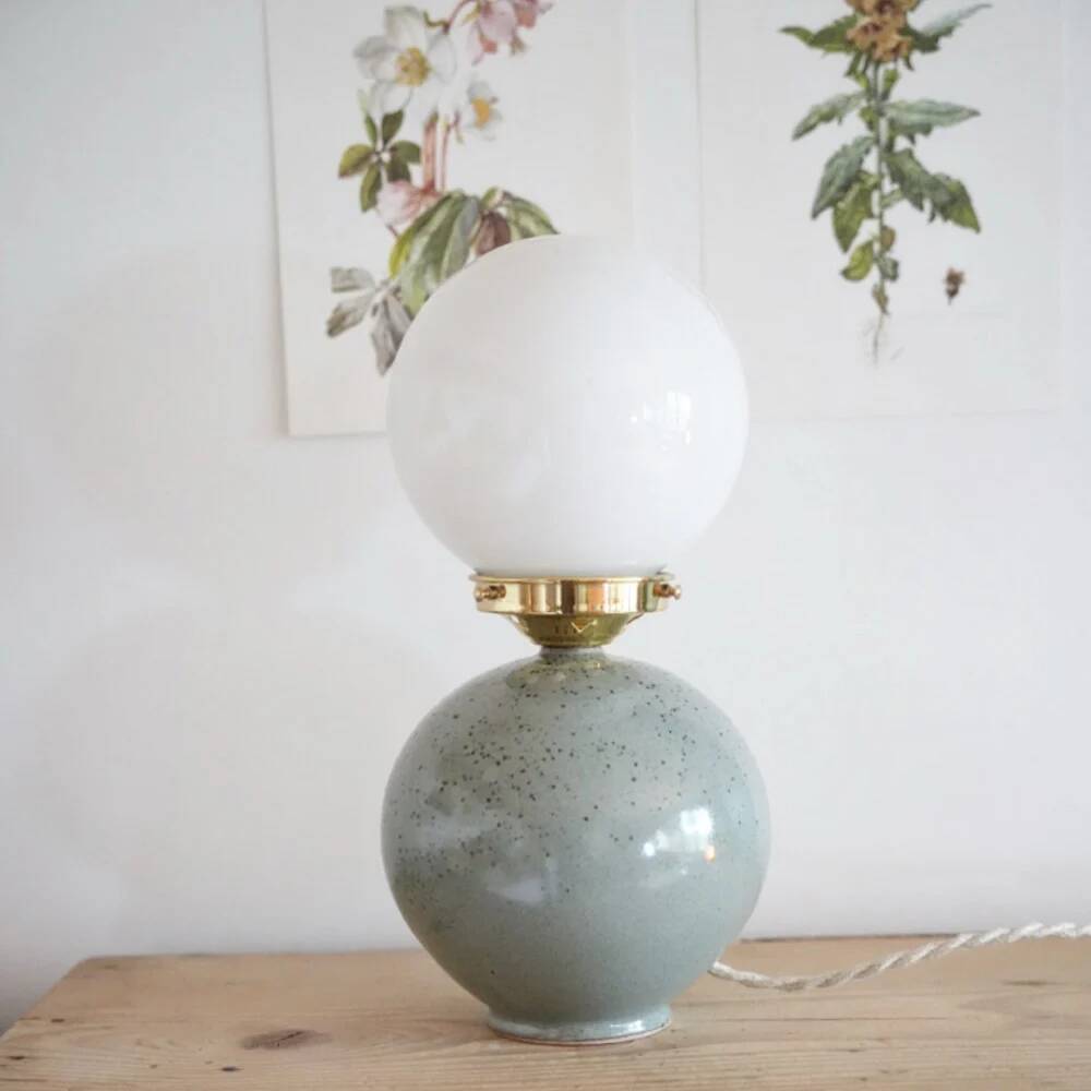 Speckled ceramic lamp & opaline