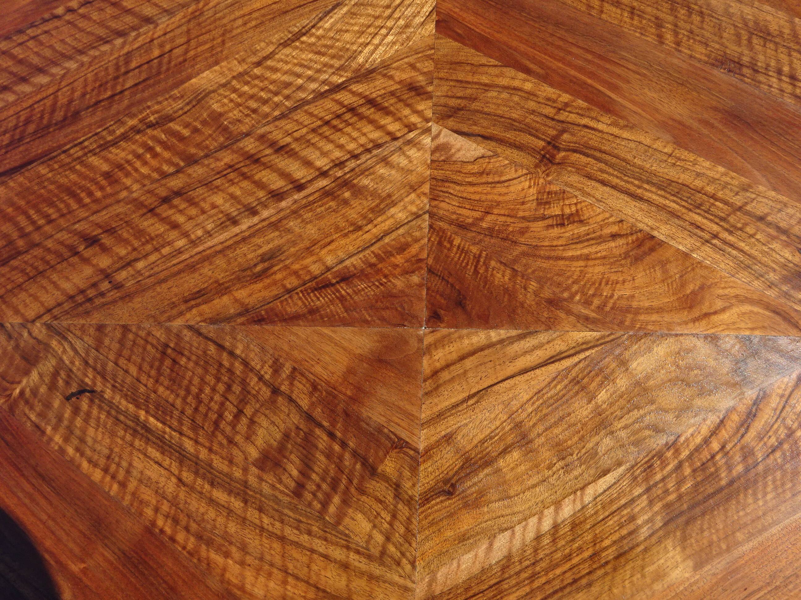 Walnut table with wood marquetry, 2 extensions.