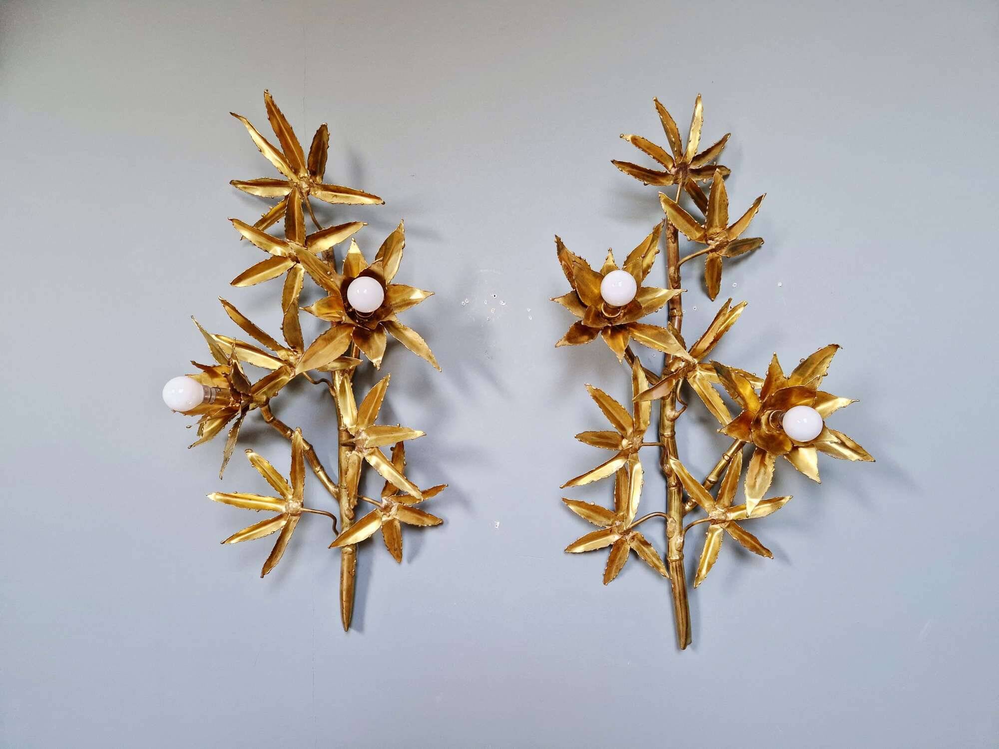 Large pair of brass wall sconces, Maison Jansen, 1960-70