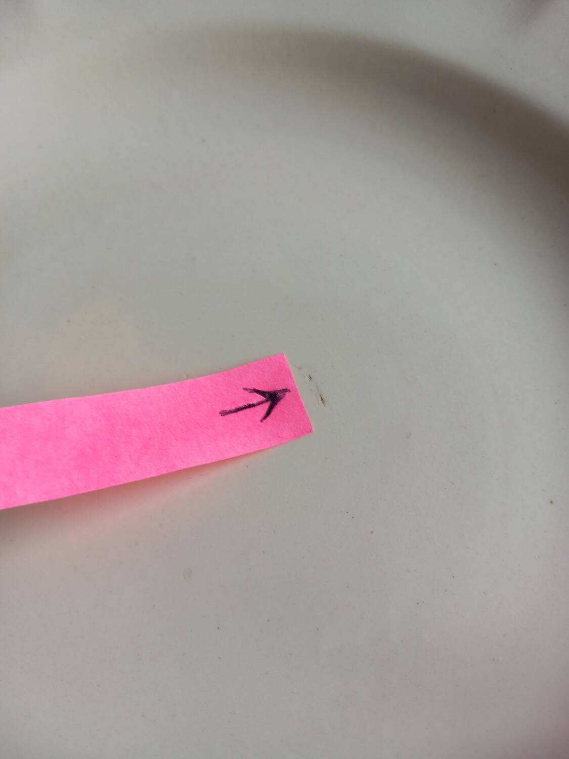 2 plates on Sarreguemines pedestal