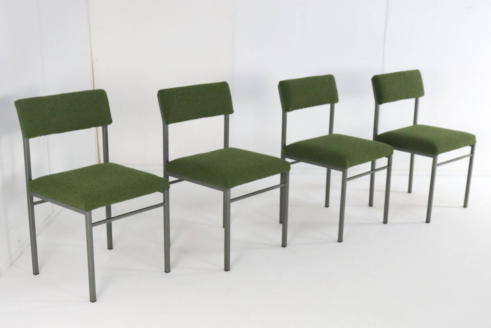 Set van 4 vintage stoelen 'Traunraut'