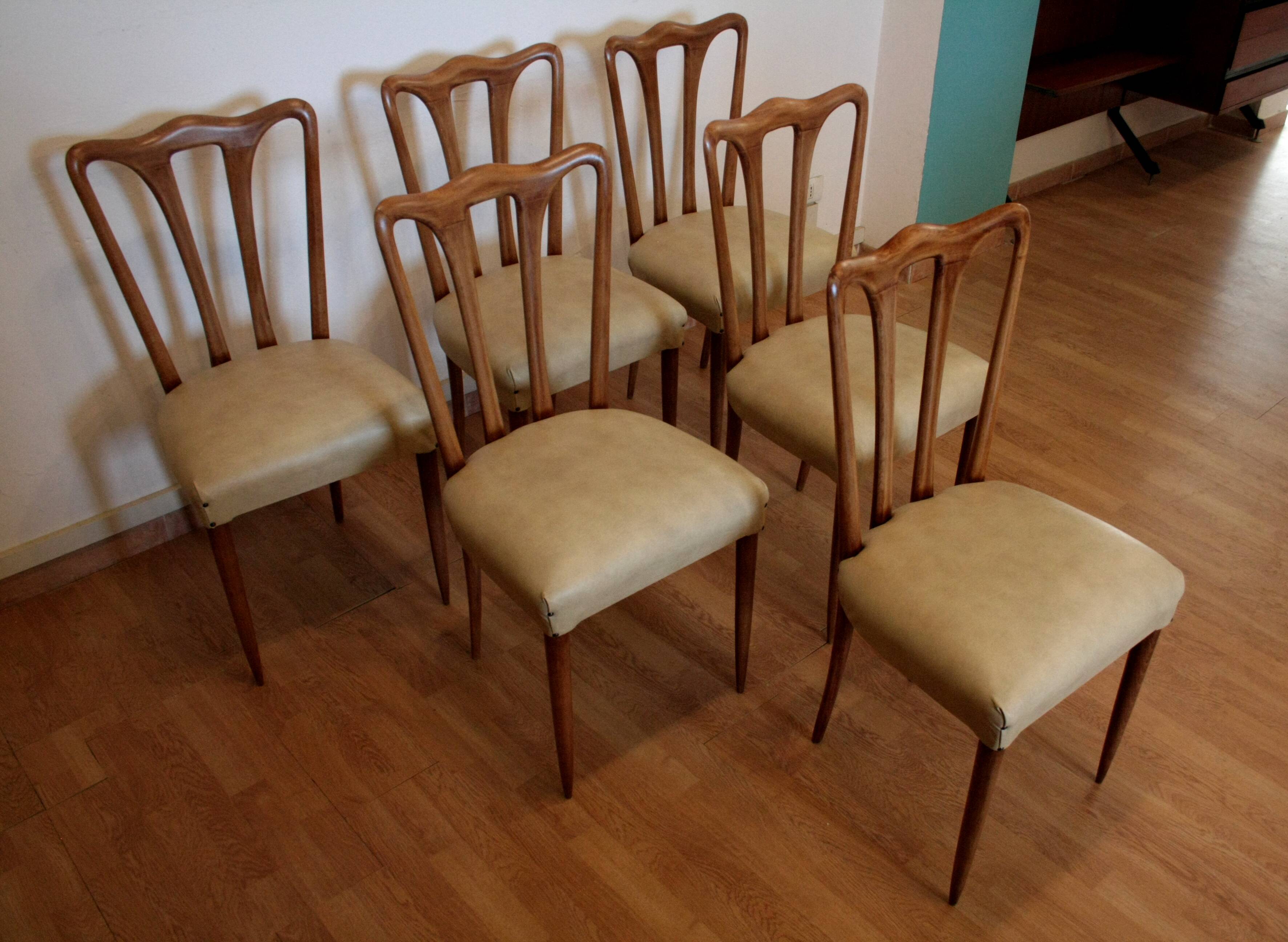 Set of 6 mid-century modern chairs, Italy, 1960s