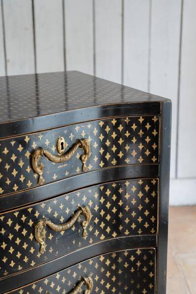 Commode attributed to Maison Jansen. 1940s. France.