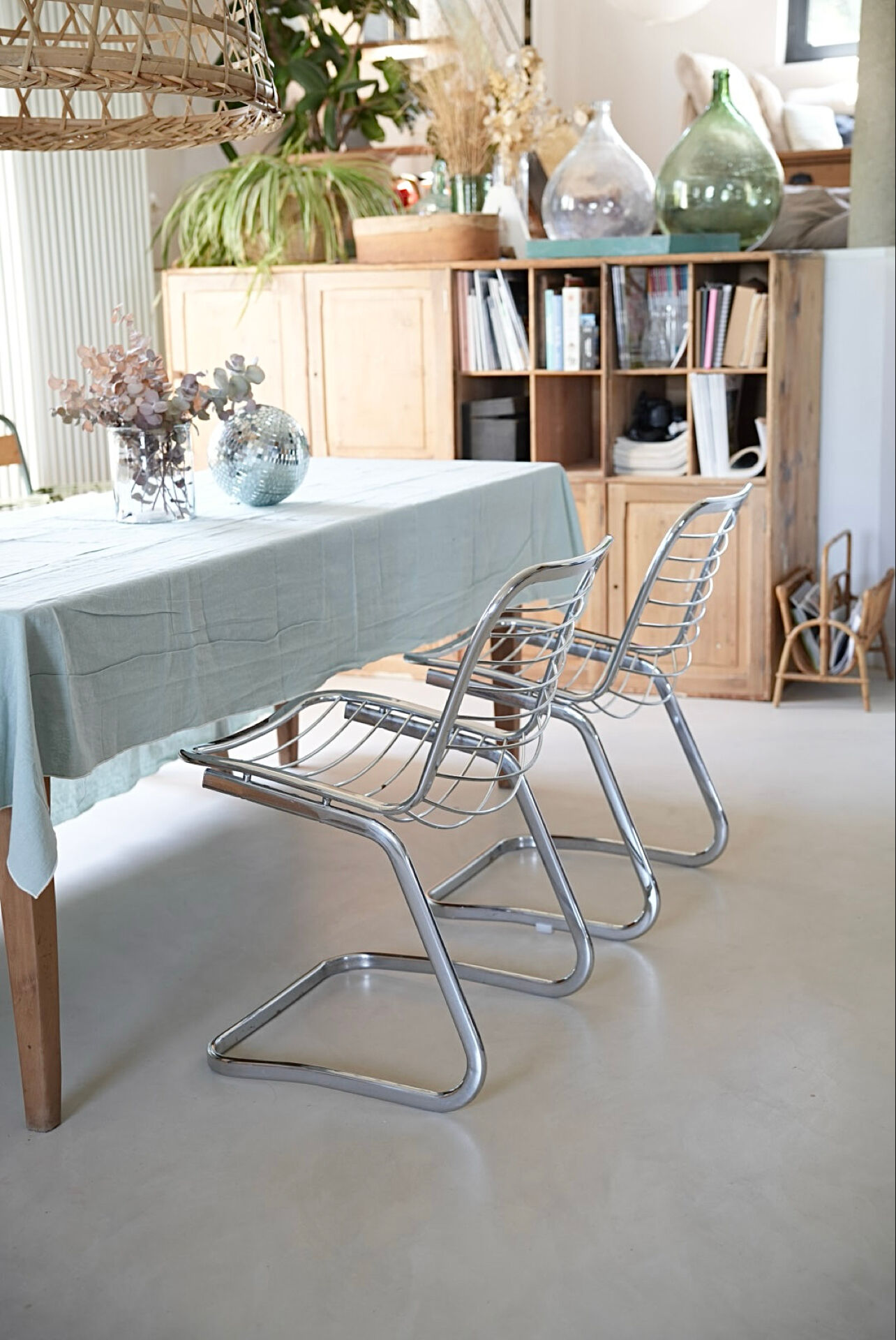 Lot 2 chaises métal chromé Gastone Rinaldi