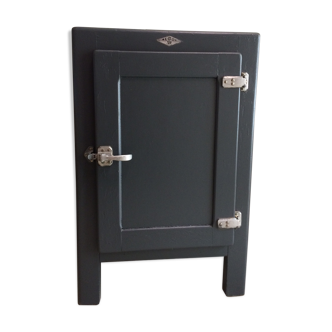 Cooler forniture
