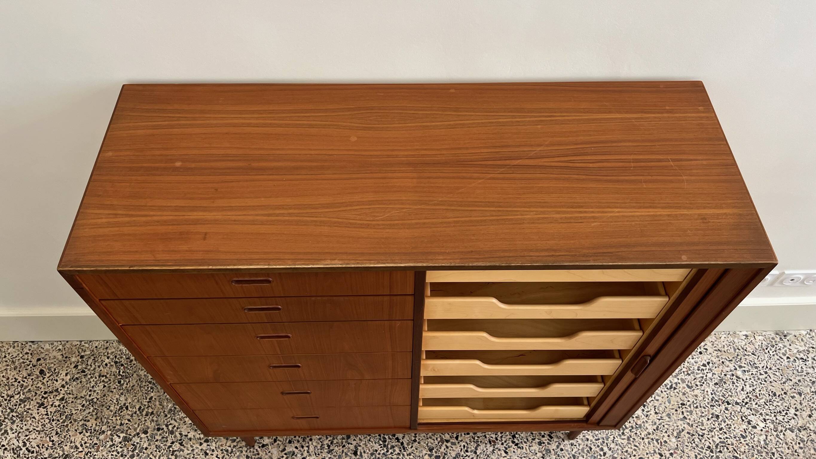 Vintage Danish chest of drawers by Falster Møbelfabrik (Mid-Century)