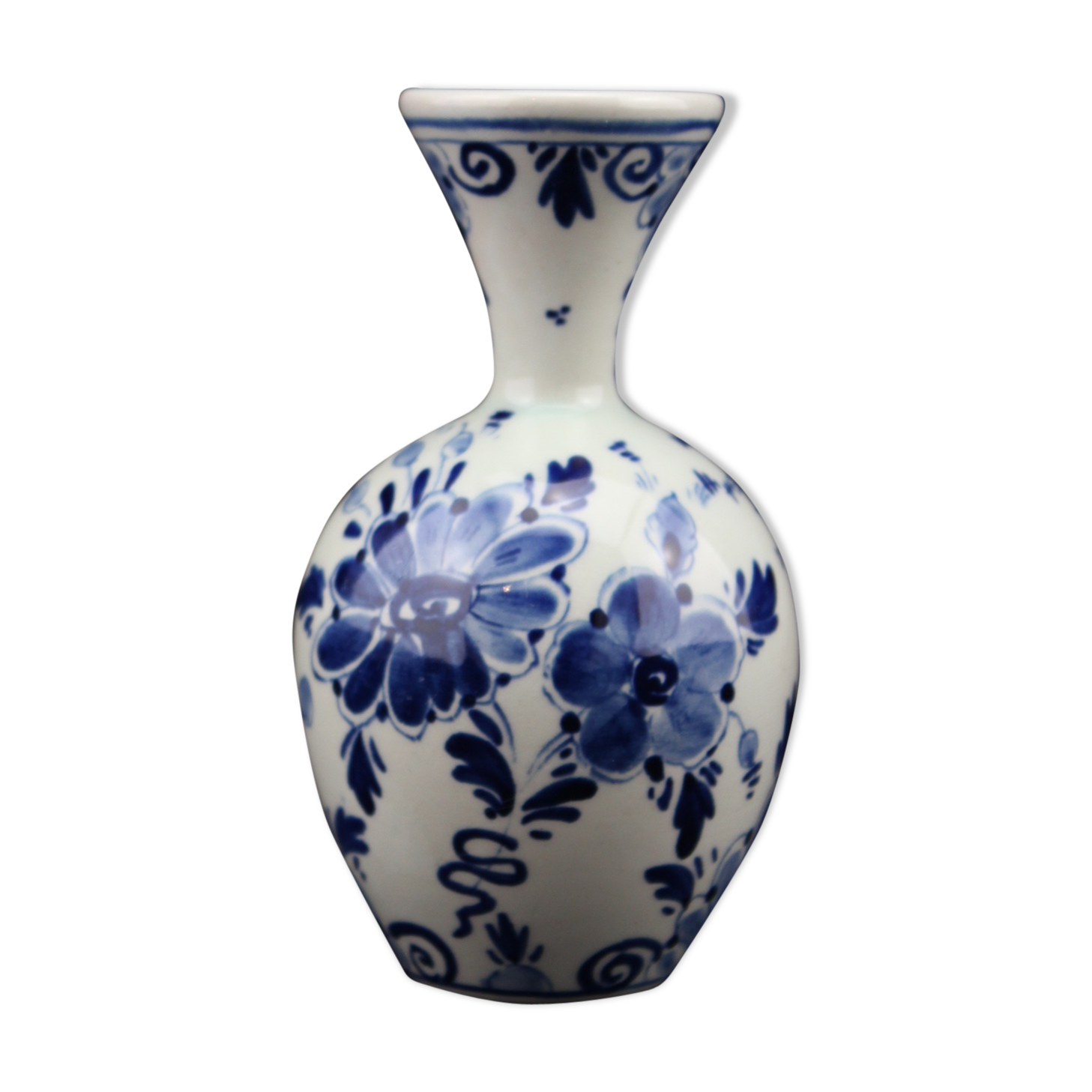 Vase earthenware of Delft, Holland