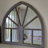 Arched window top