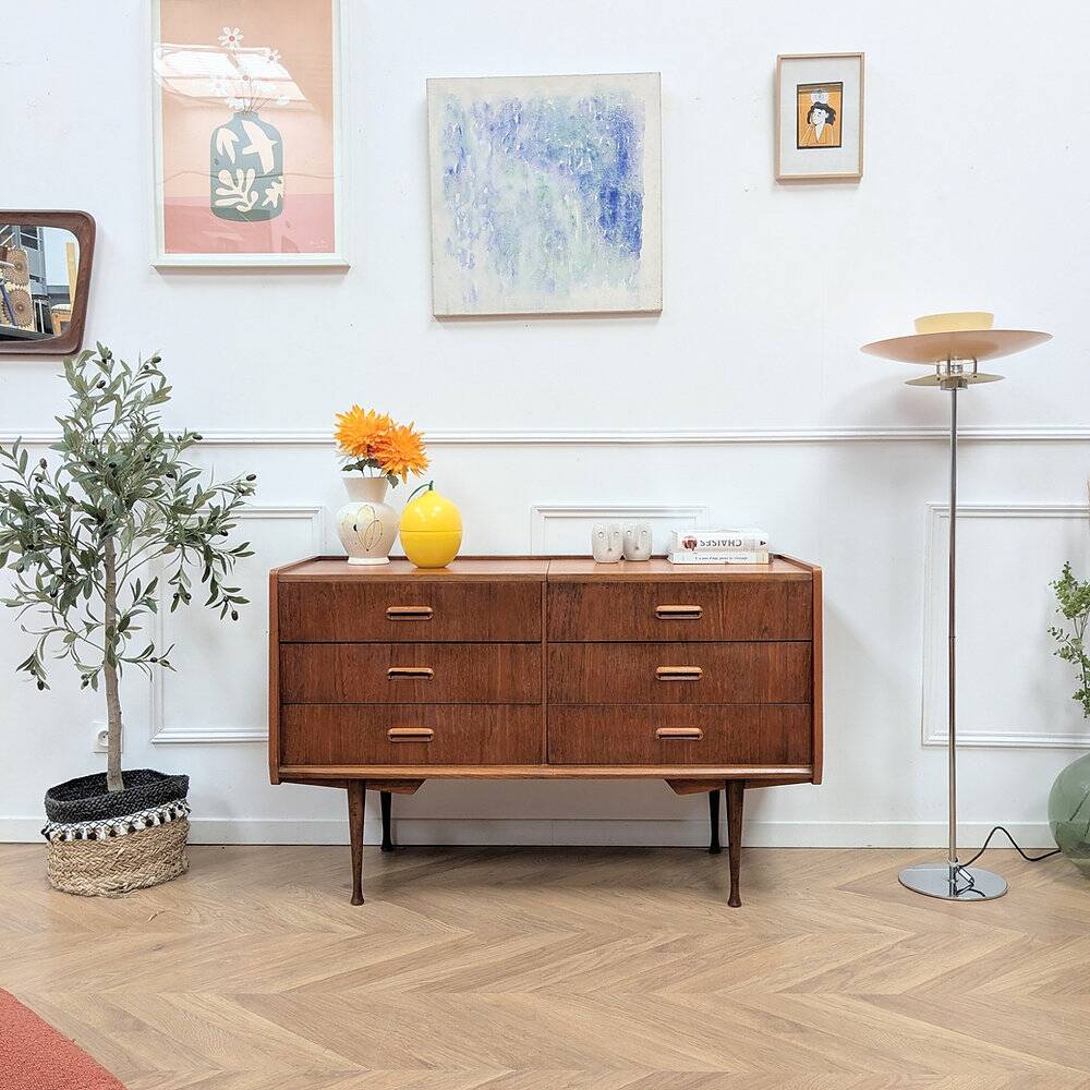 Commode avec coiffeuse intégrée