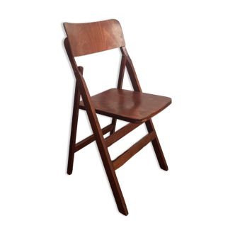 Baumann folding chair