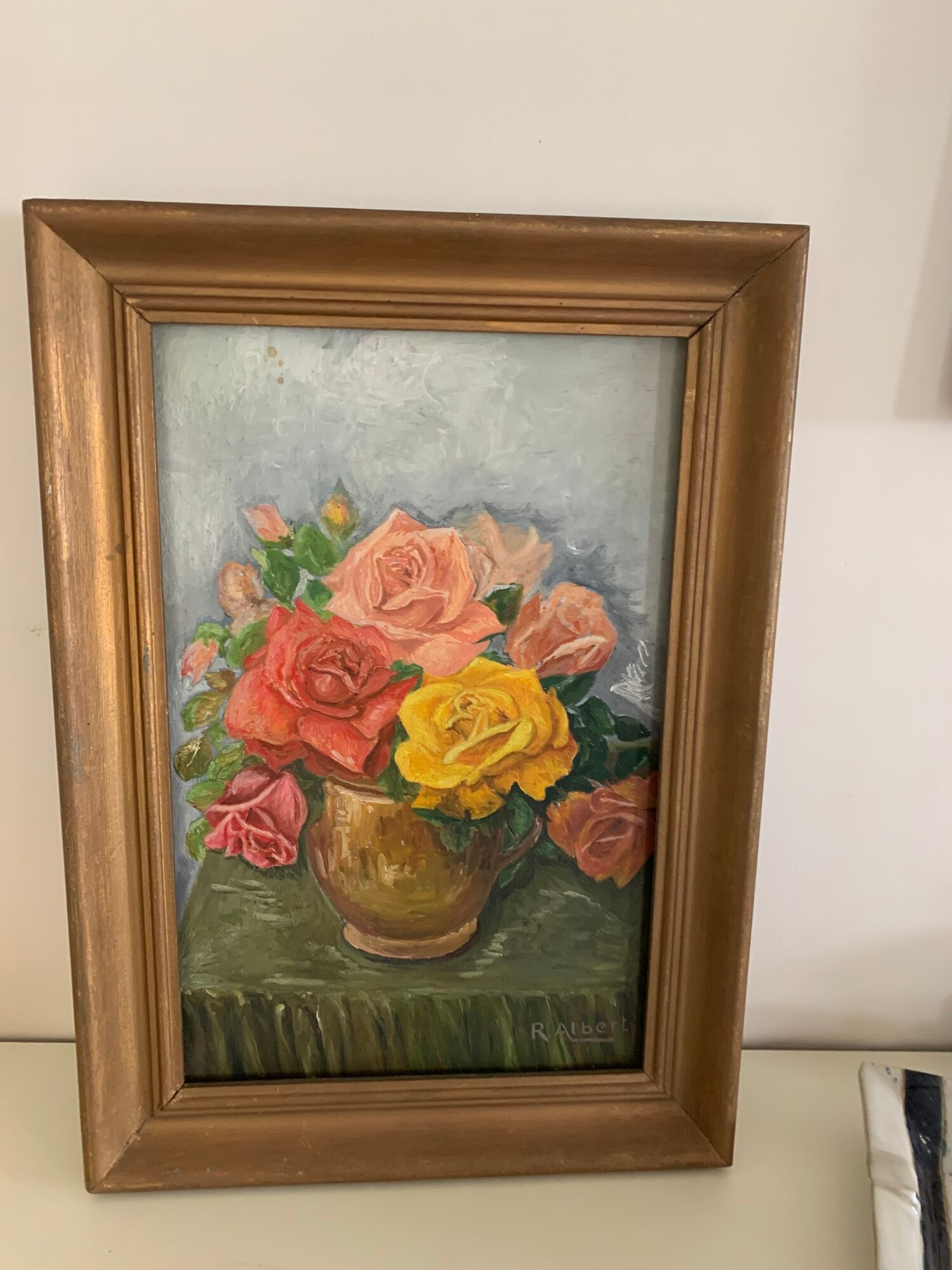Painting on framed wood panel the bouquet of roses signed and vintage