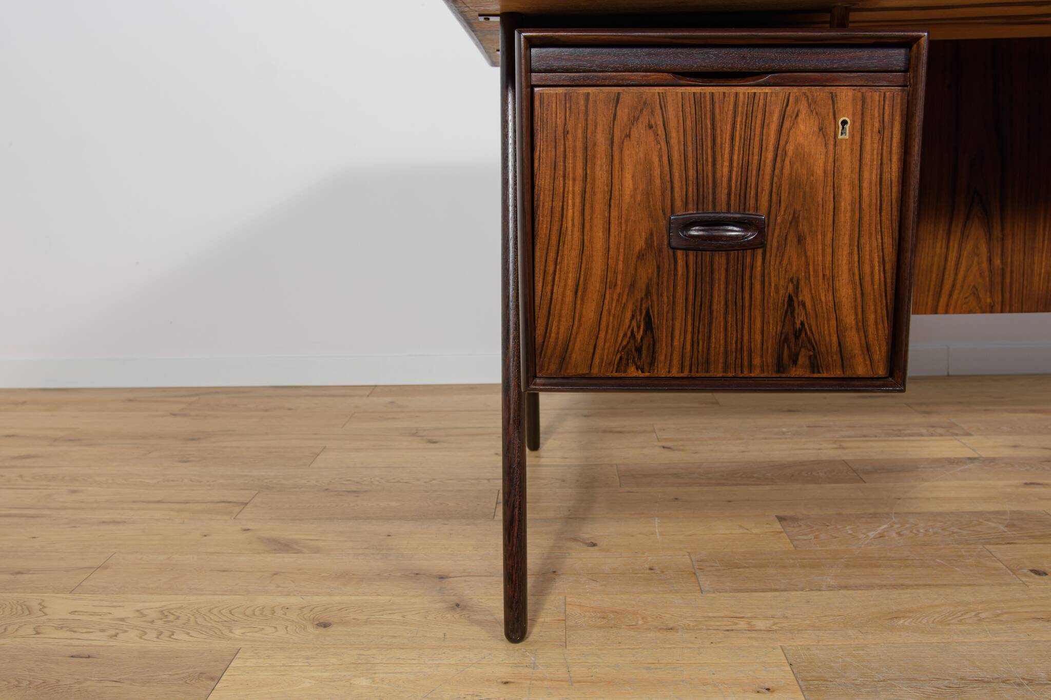 Large Mid-Century Freestanding Rosewood Desk, Denmark, 1960s