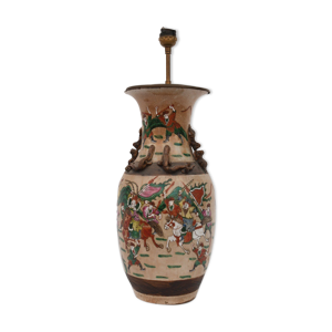 pied de lampe en porcelaine