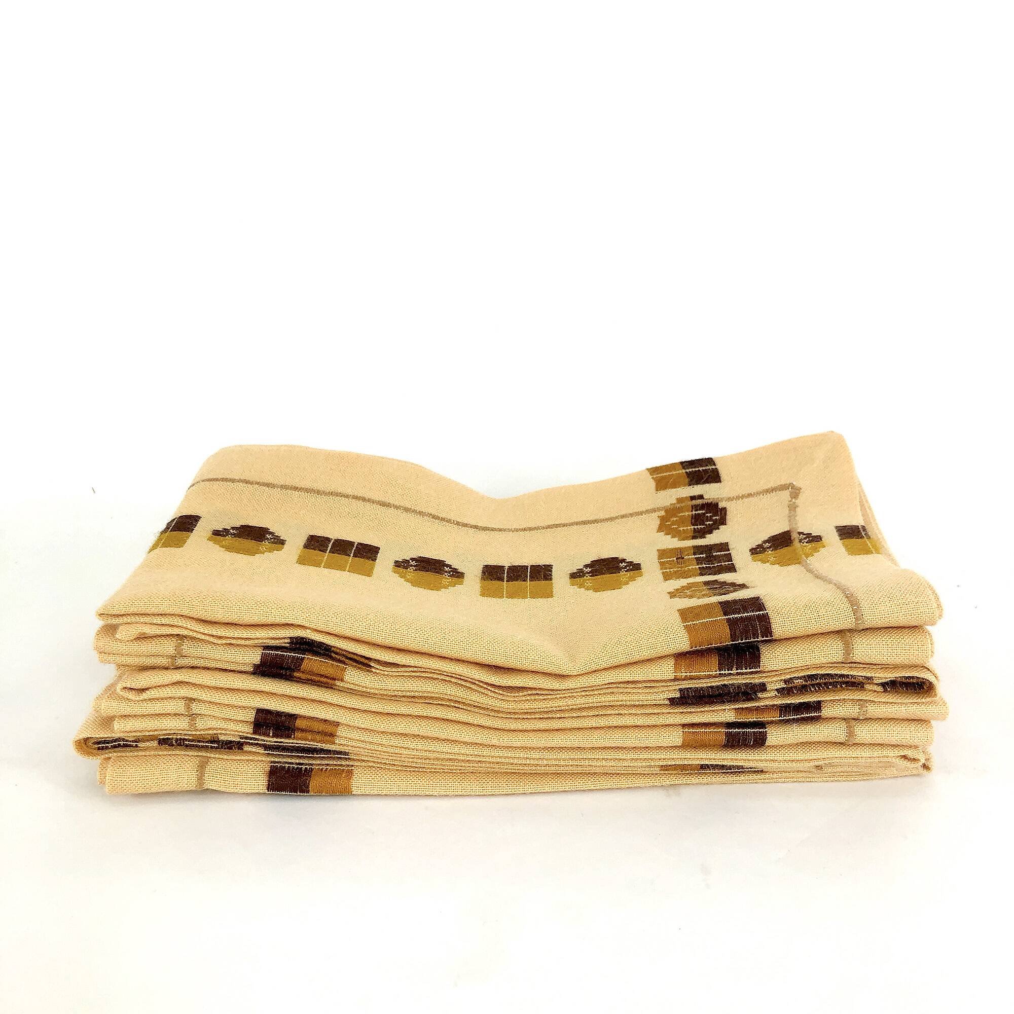 Set of 6 vintage table napkins from the 60s/70s.