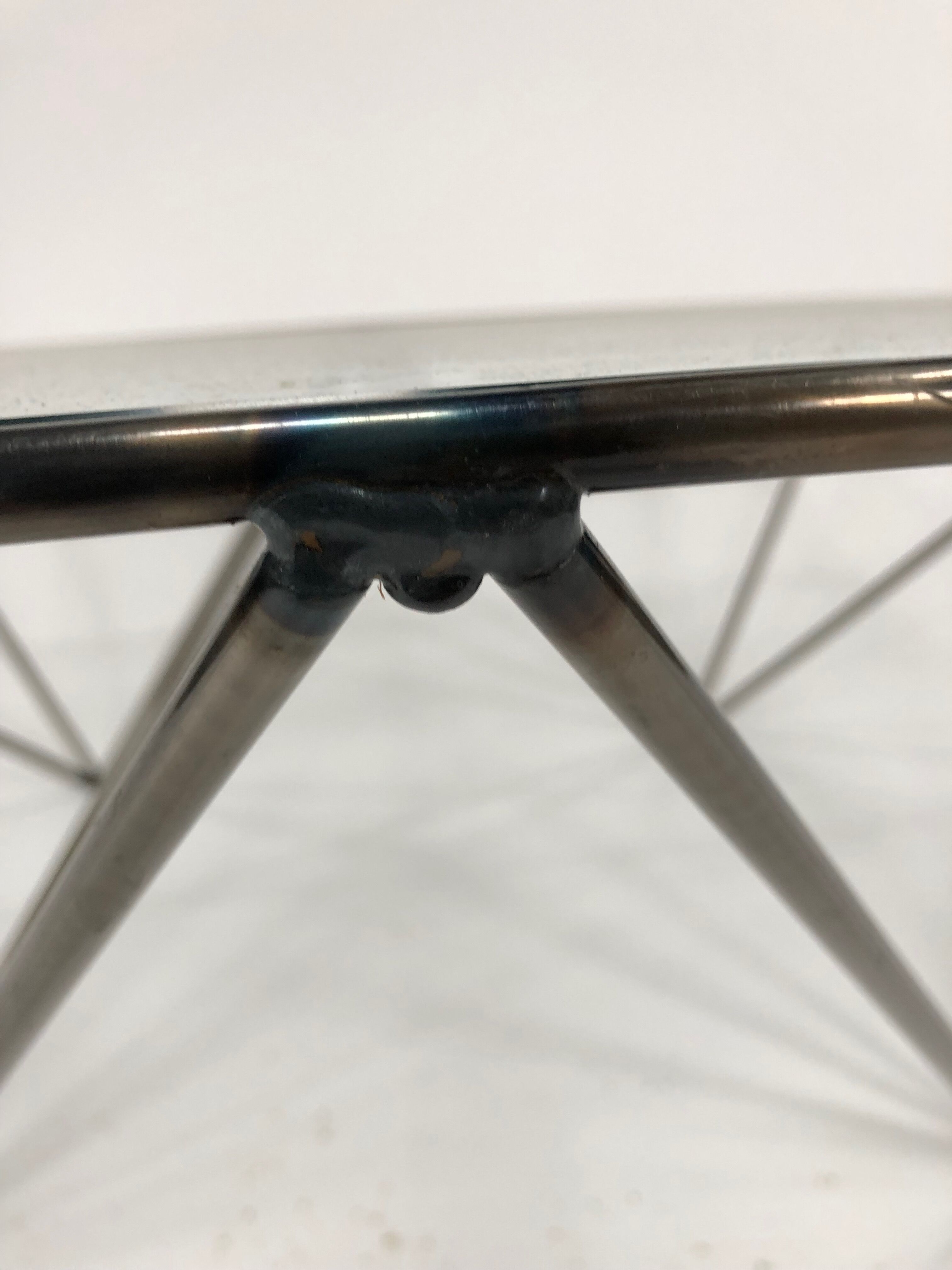 Table low vintage 60s/70s design steel wire