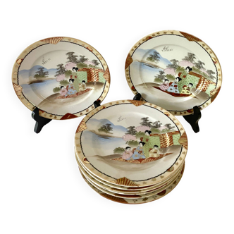 8 porcelain plates 21 cm. China