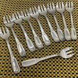 Set of 10 BOULENGER silver-plated oyster forks