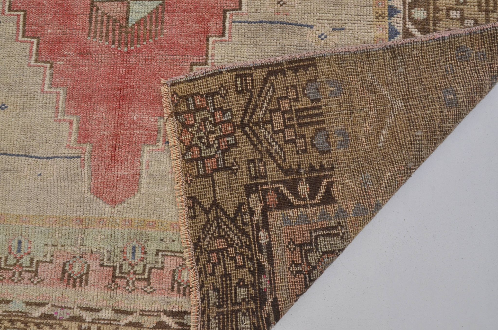 Tapis vintage en laine