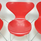 Set of 6 chairs "model 7" Arne Jacobsen for Fritz Hansen, Denmark, 1991