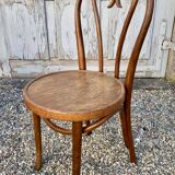 Lot Series of 6 art nouveau bentwood bistro chairs