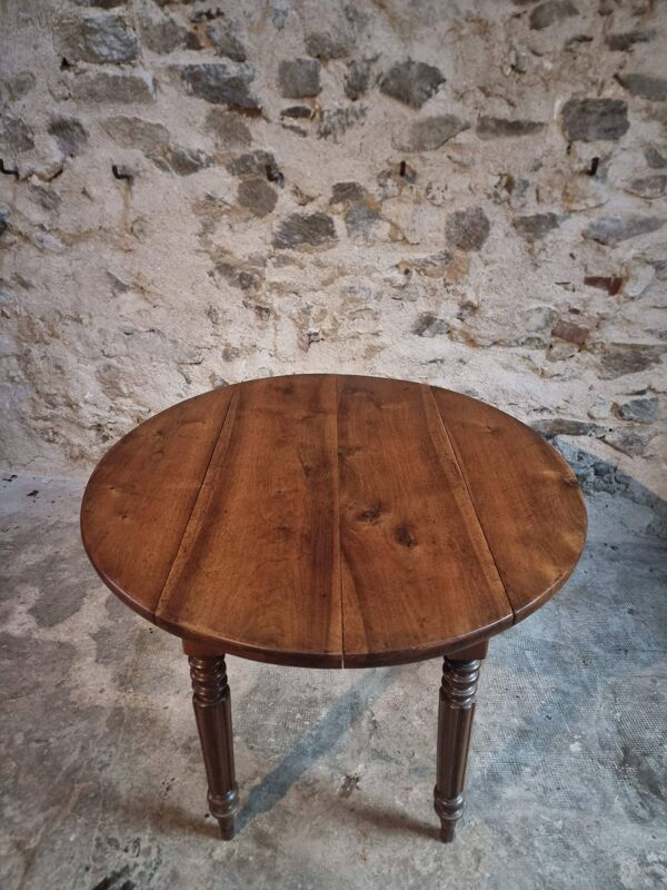 Table à abattants ancienne en noyer français – Table ovale avec rallonges pliantes des deux côtés, fin XIXe siècle