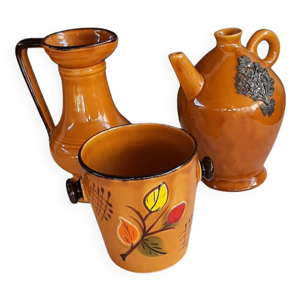 Pot à glaçons et 2 carafes