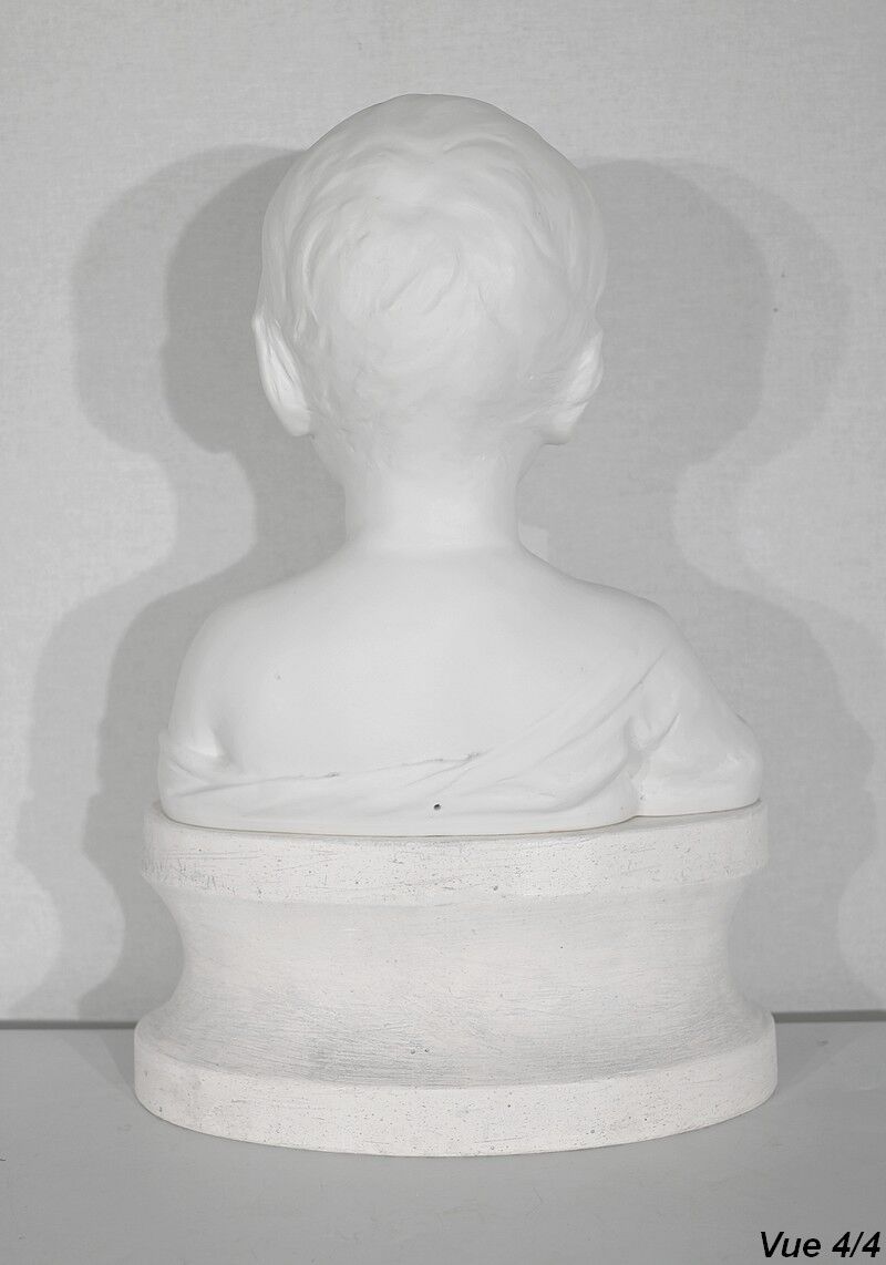 Children's bust in biscuit of limoges – early twentieth century