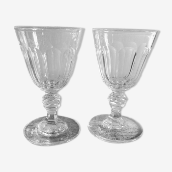 2 verres à vin blanc en cristal de Baccarat taillé, vers 1850