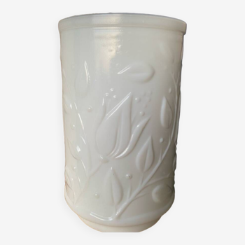 Grand vase blanc opaline