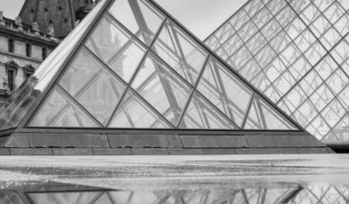 Photograph of the Louvre