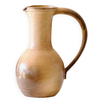 Large handmade carafe in matte stoneware
