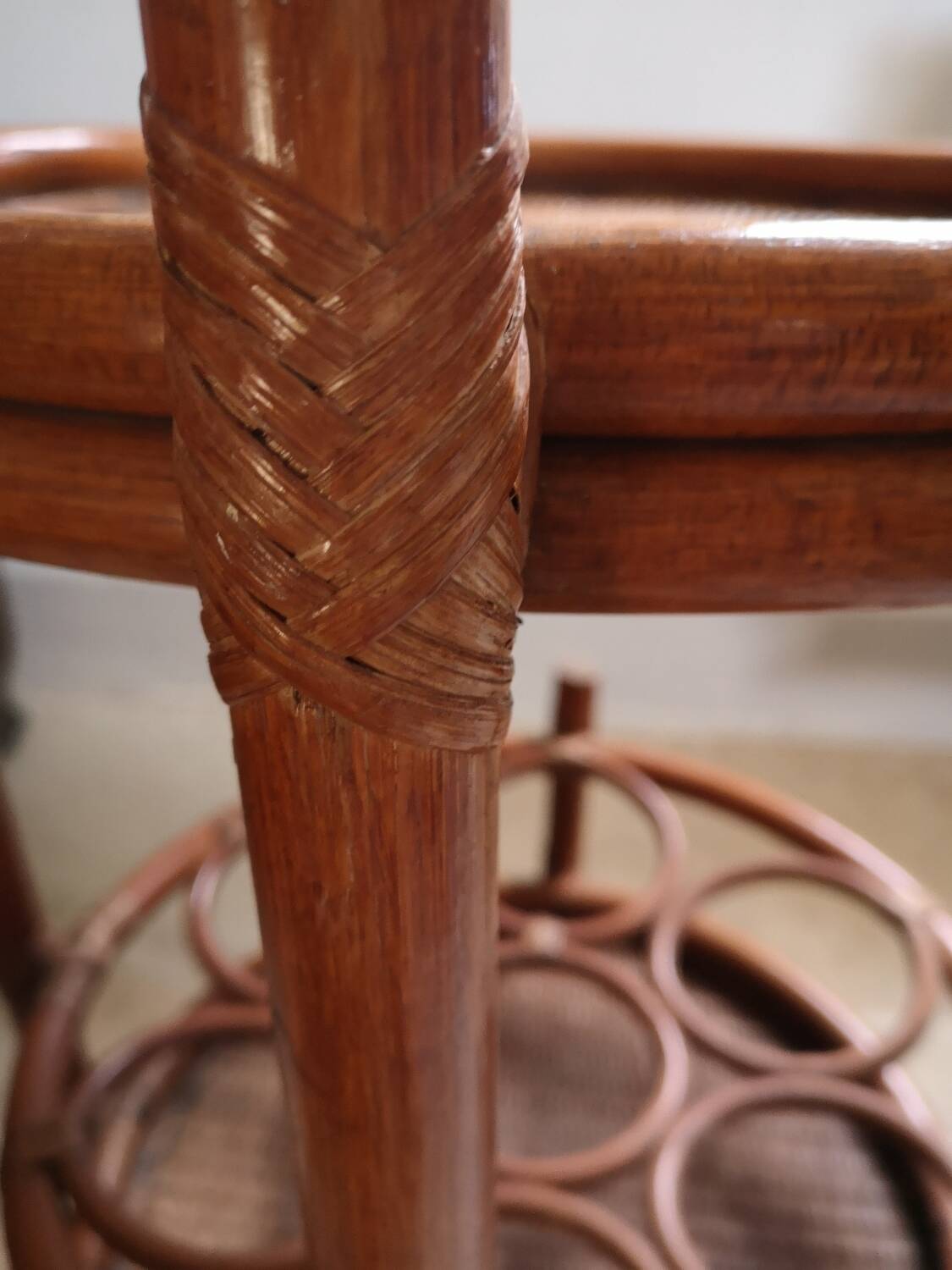 Rattan castor trolley